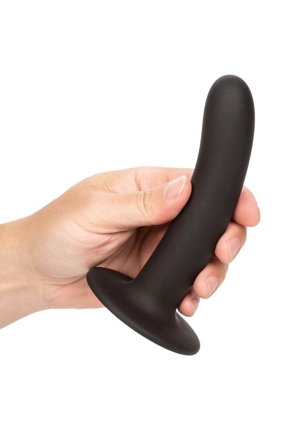 California-Exotic-Novelties-Ce-bound-dildo-1525-cm-4 25 cm