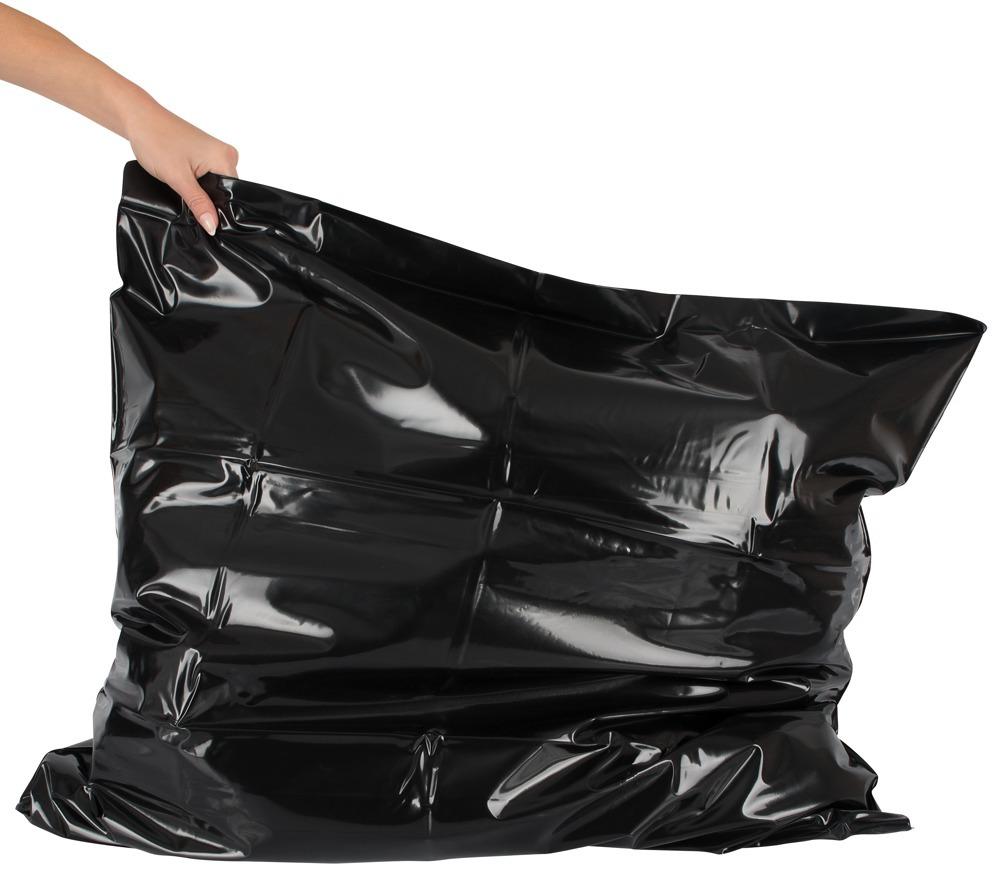Fetish-Lakovane-lozni-pradlo-PVC-povlak-na-polstar-80x80-cm-cerny-2 Fetish Lakované ložní prádlo - PVC povlak na polštář 80x80 cm - černý