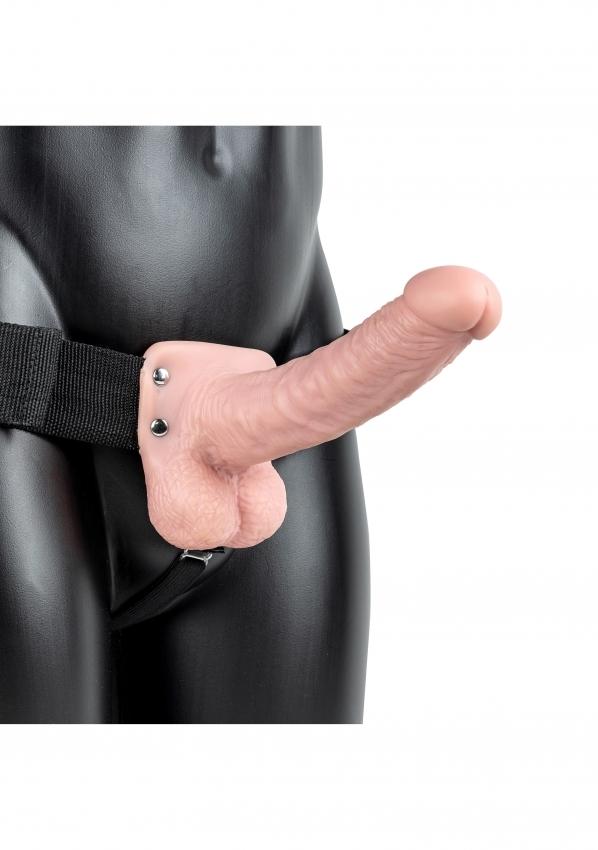 Realrock-Vibrating-Hollow-Strap-on-duty-pripinaci-penis-s-varlaty-18-cm-telovy-12 Realrock Vibrating Hollow Strap-on dutý připínací penis s varlaty 18 cm - tělový