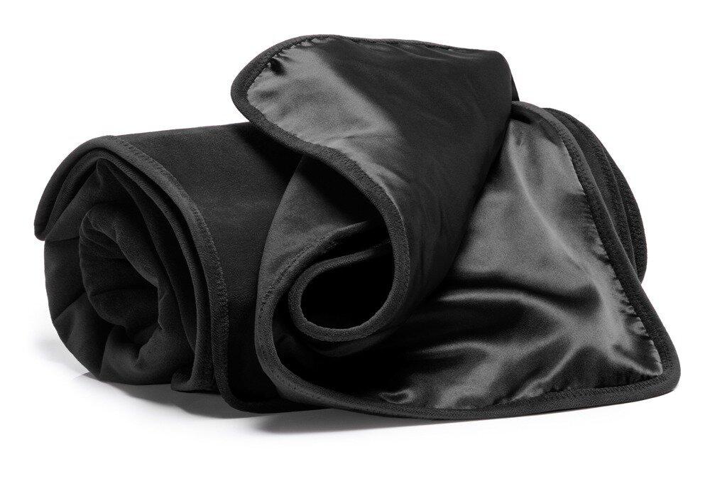 LIBERATOR-Fascinator-Throw-4 LIBERATOR Fascinator Throw