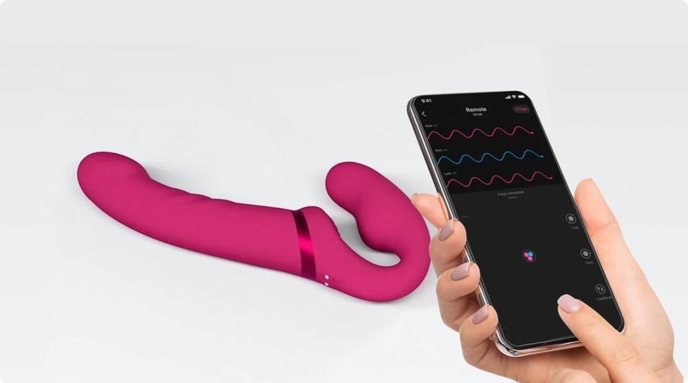 LOVENSE-Lapis-strap-on-vibrator-8 LOVENSE Lapis strap-on vibrátor